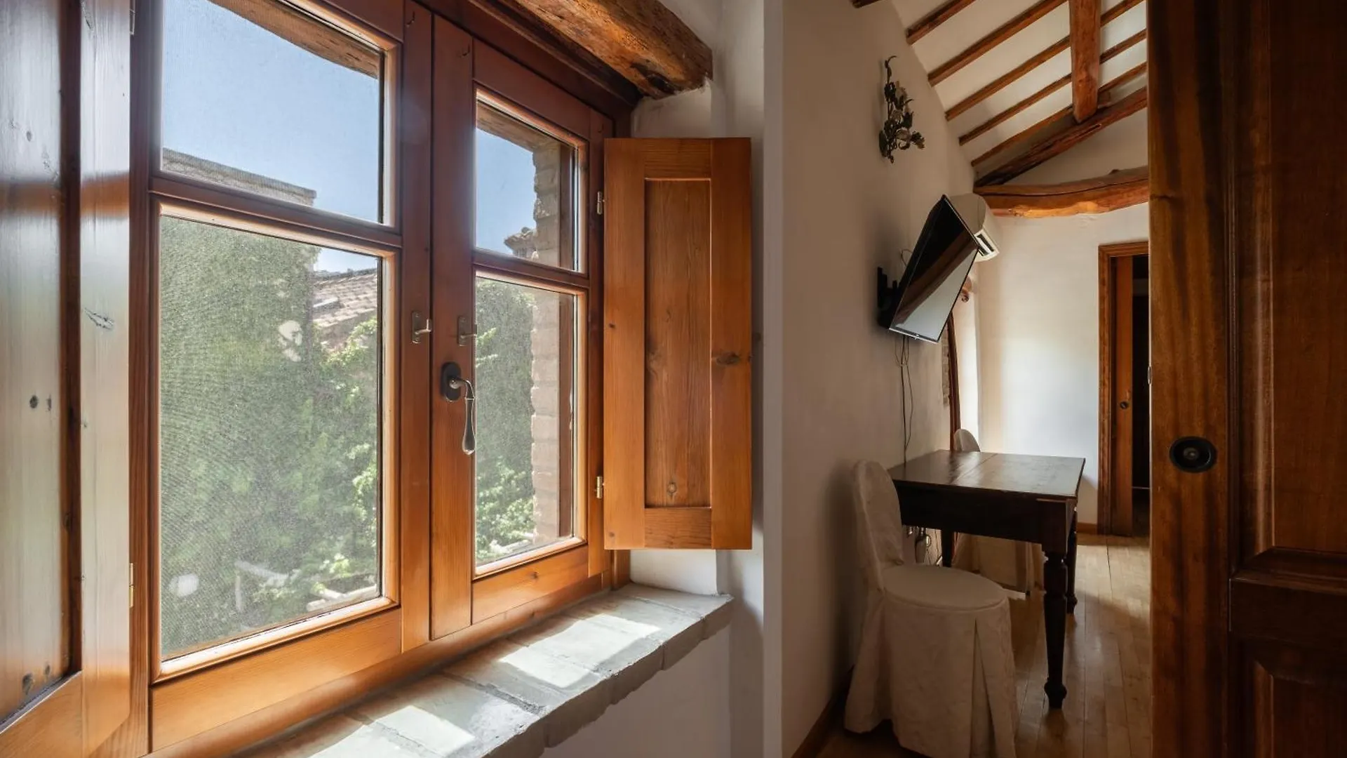 Corte Cristina & Suites Quartucciu 3*,