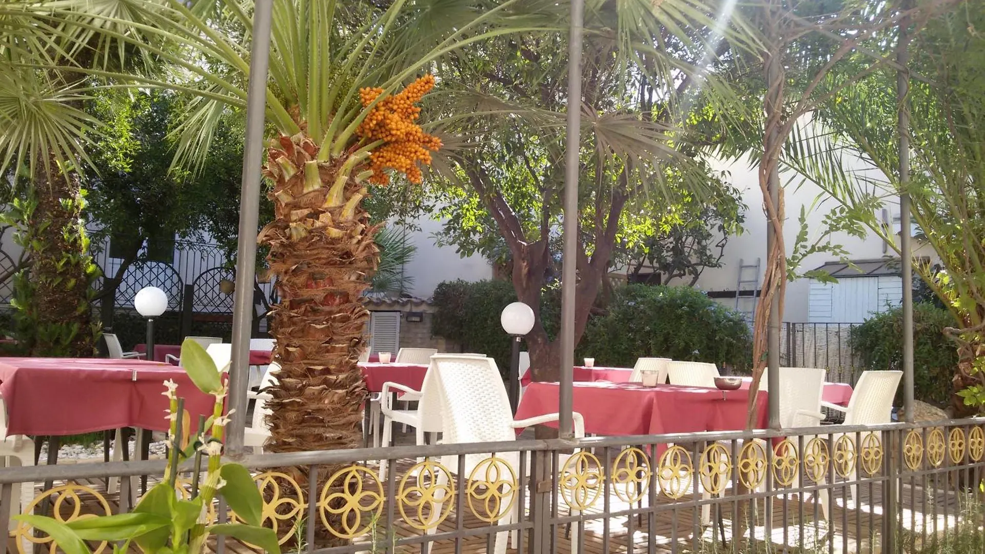 Pensjonat Corte Cristina & Suites Quartucciu