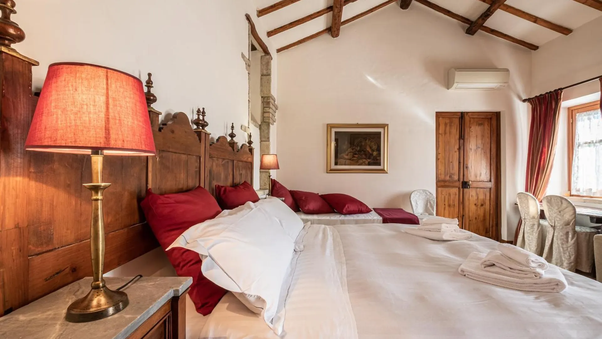 Corte Cristina & Suites Quartucciu Pensión
