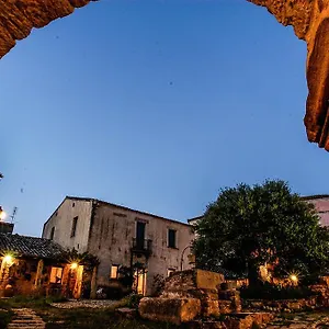 Hotel Omu Axiu, Orroli